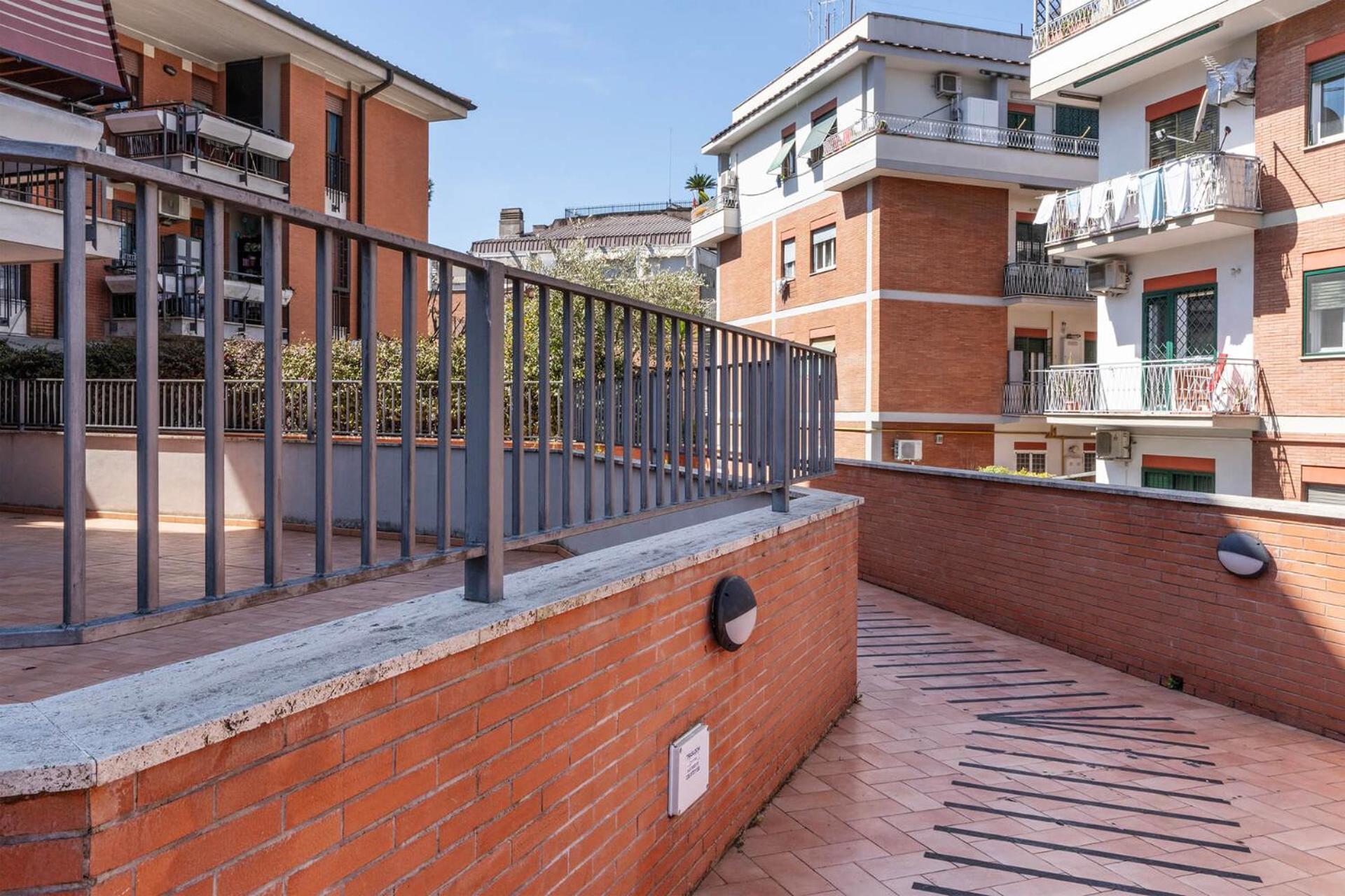 Appartamento Pictadomus-magenta - Fermata Metroa A 300 Mt Roma